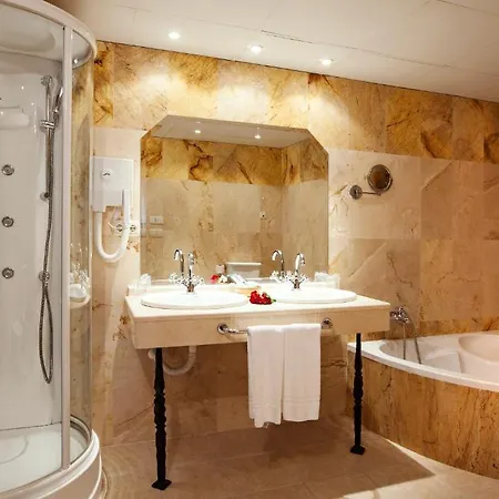 Hotel Eslava 4*
